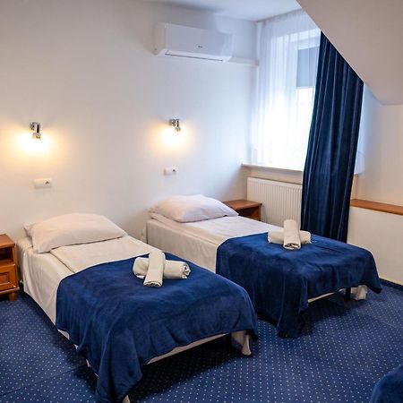 Hotel Duet Холм Екстер'єр фото