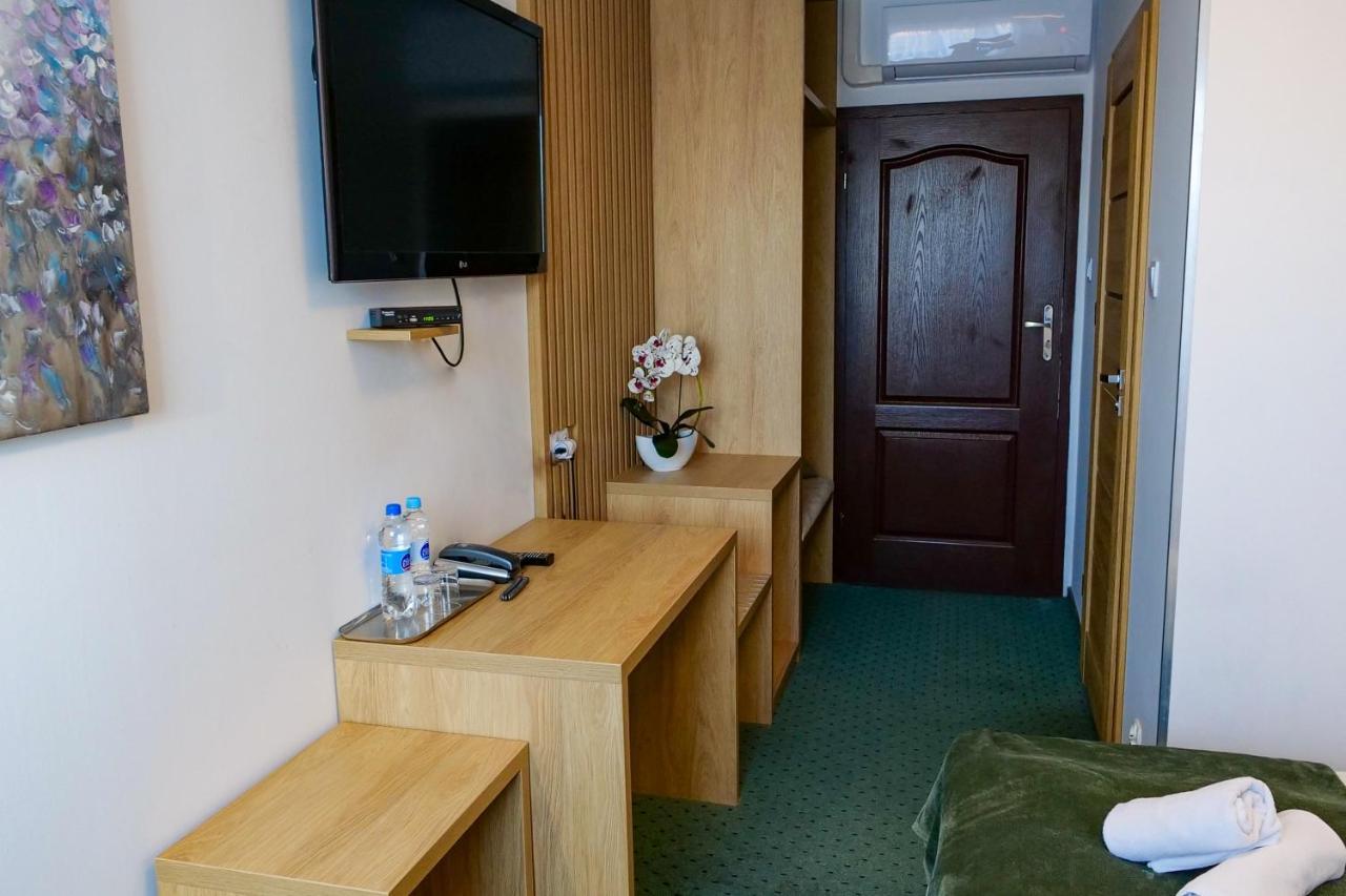 Hotel Duet Холм Екстер'єр фото