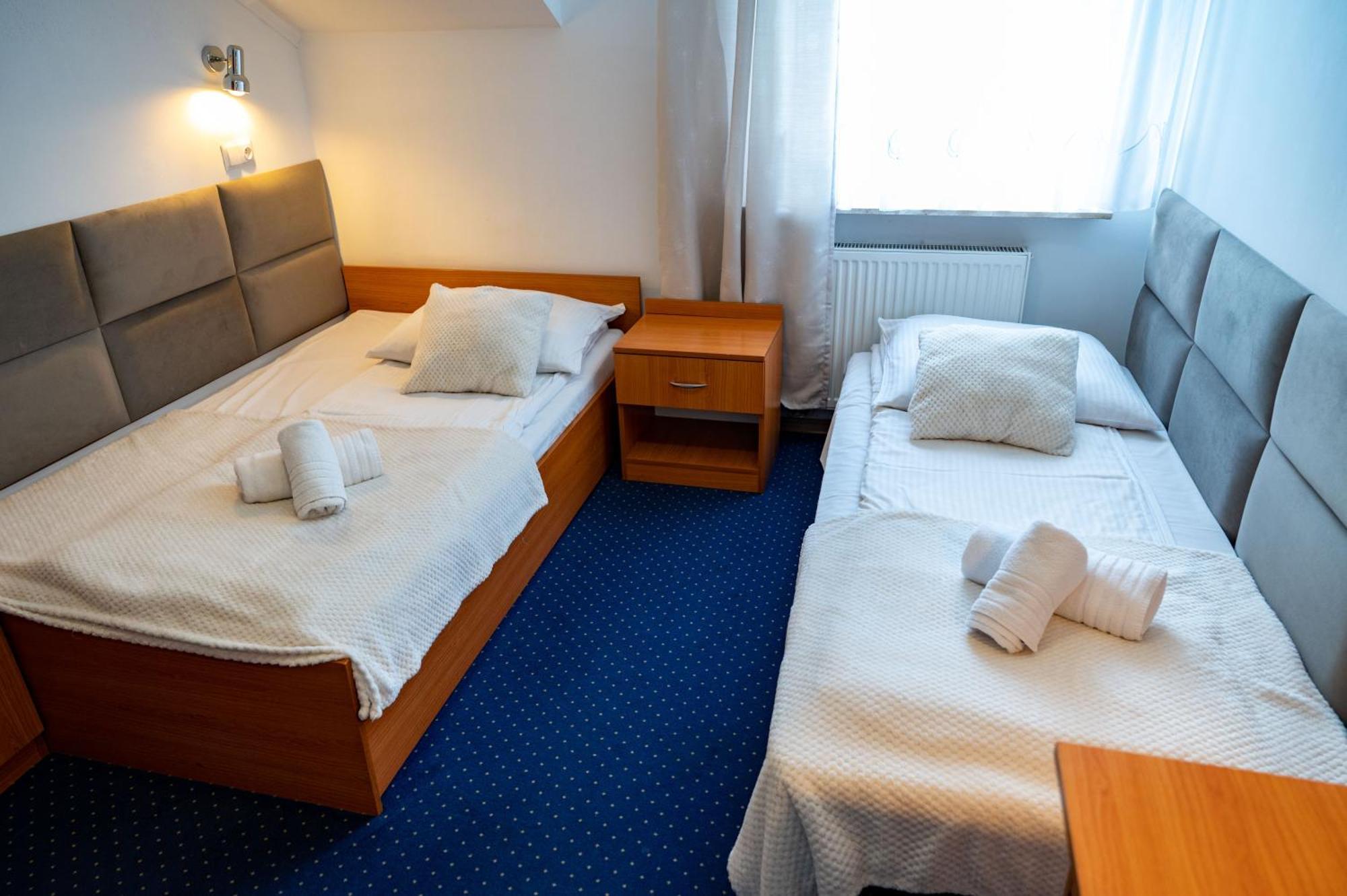 Hotel Duet Холм Екстер'єр фото